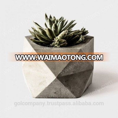 Geometric / Geodesic planters - Triangular /Rectangular /Cube mini concrete pots - mini cement Pots & garden decor [Wholesale]